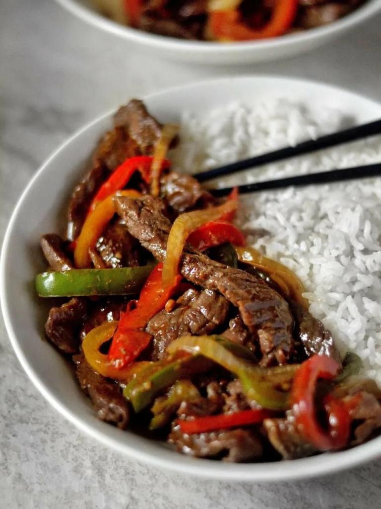 Говядина с овощами